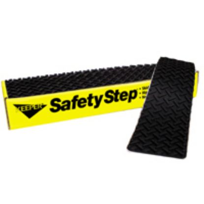 Picture of Safety Step Non-Skid Surface 4" x 17"