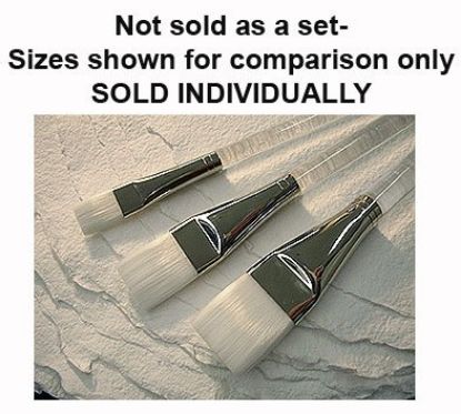 Picture of University Brush 985 Flat Wash- Short Handle 1/2"