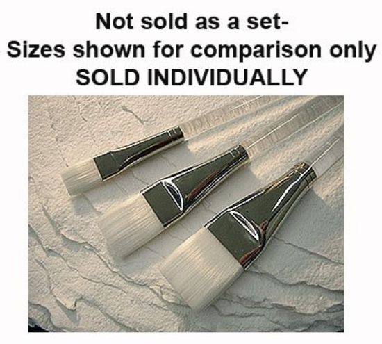 Picture of University Brush 985 Flat Wash- Short Handle 1/2"