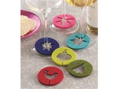 Picture of Happy Holiday Felt Wine Charm