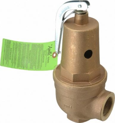 Picture of 1-1/2" 30 PSI Relief-Valve For Steam Boilers