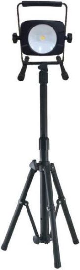 Picture of 28 W Work-Light 100-240-Volt 2500 Lumens 4000-K Tripod Stand